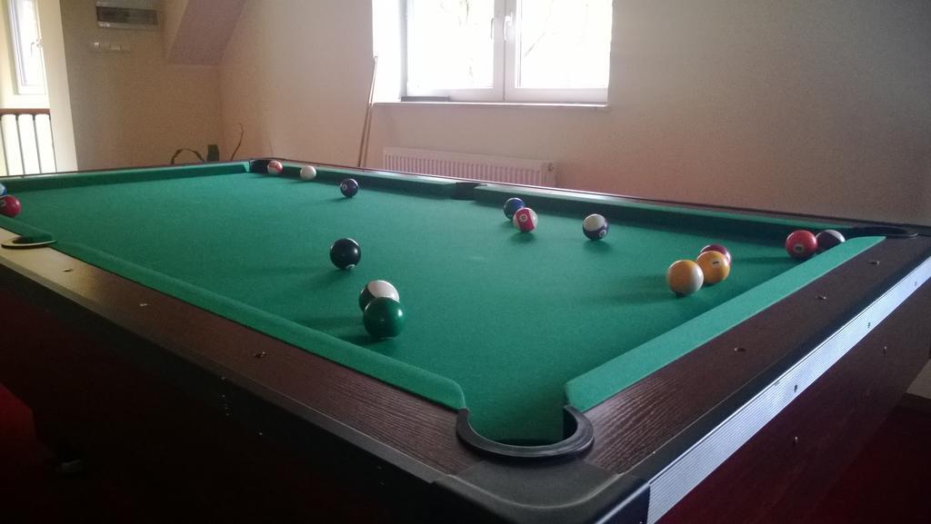 Hotel Yuca Łódź Esterno foto